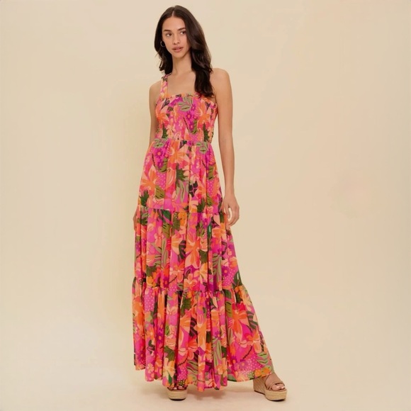 Floral Maxi Dress in Pink and Orange - Picture 3 of 9